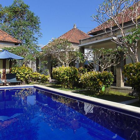 Baik Baik Homestay Pecatu Buitenkant foto