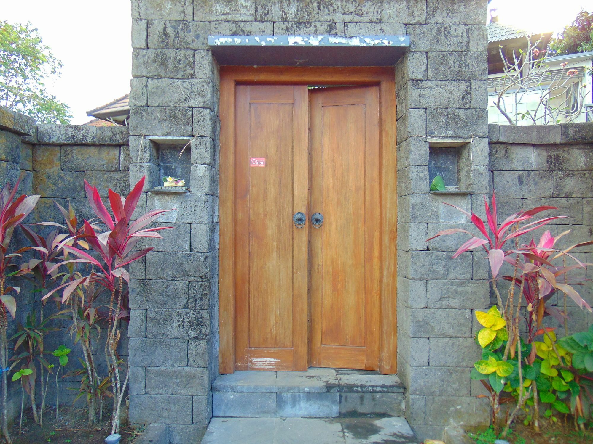 Baik Baik Homestay Pecatu Buitenkant foto
