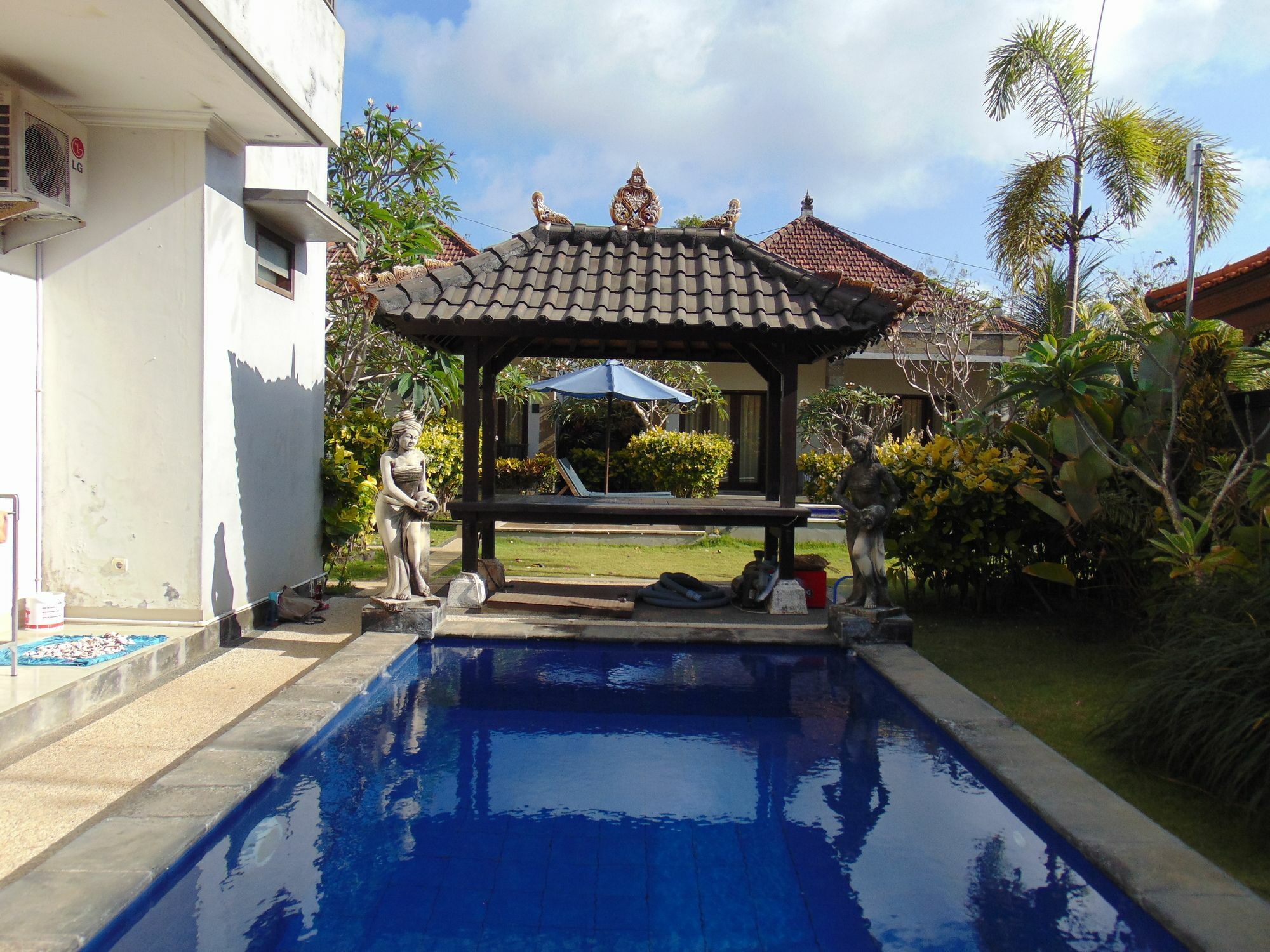 Baik Baik Homestay Pecatu Buitenkant foto